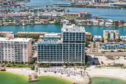 Luxury Condo with Sweeping Gulf Views