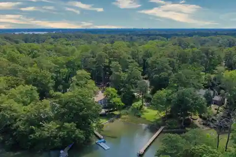 Mid-century Waterfront Escape with Expansion Potential