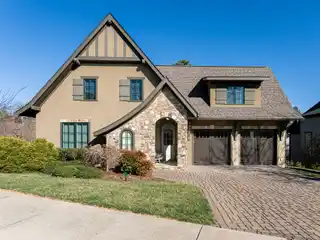 Like-new Custom Residence in the Gated Villages of Thoms Estate