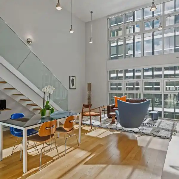 SOPHISTICATED CITY LIVING AT ITS FINEST