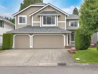 Immaculately Maintained Home in the Trails at Carriagewood