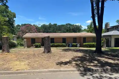 Prime Lot in Deep Lakewood
