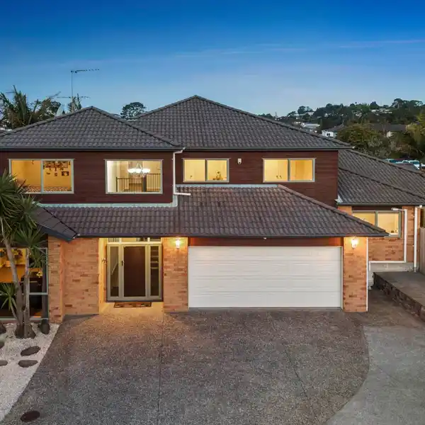 DUAL-LIVING IN SCHNAPPER ROCK