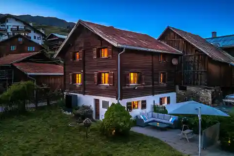 Vella: Charming Timbered House Close to the Ski-lift