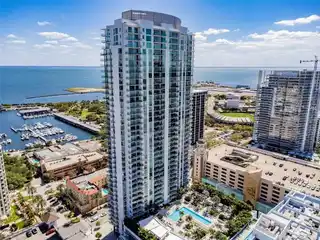 Sleek Contemporary Condo with Expansive Terraces