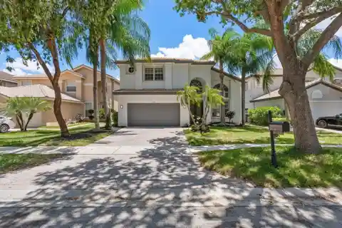 Fully Renovated Home in Saturnia Boca Raton