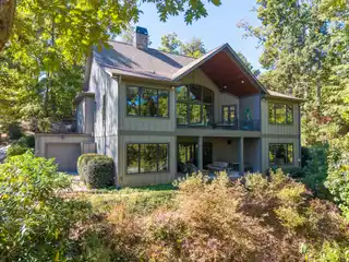 Architectural Elegance Meets Lakeside Serenity