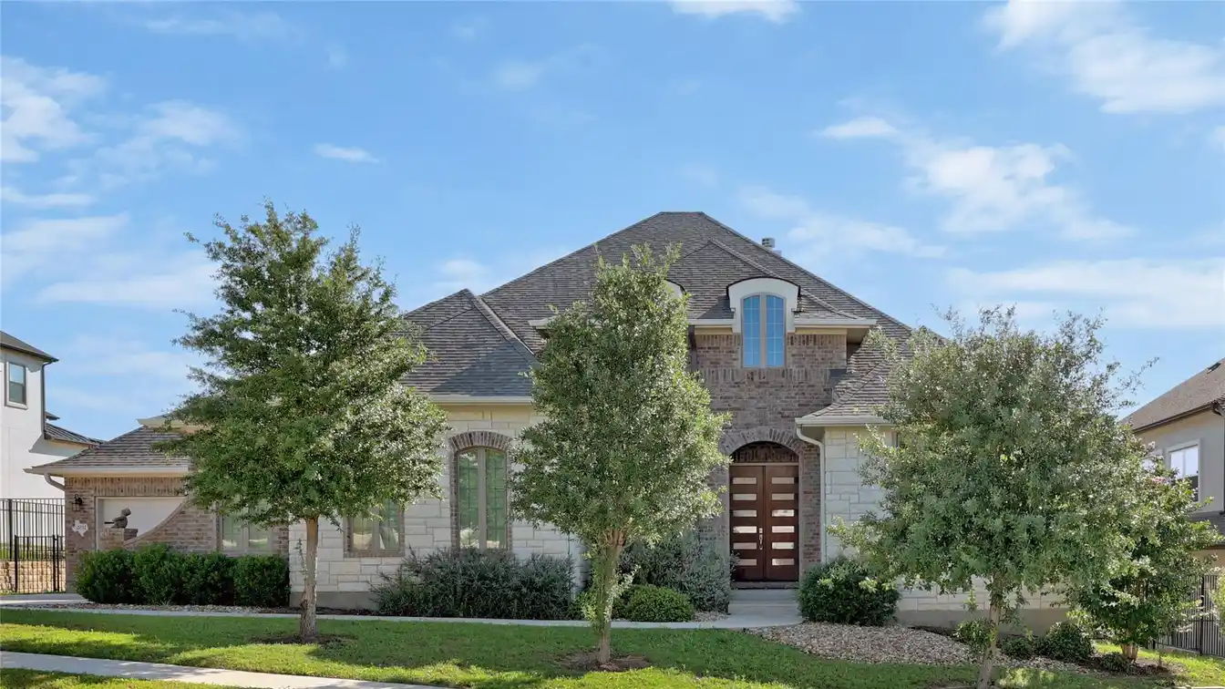 Meticulously Cared for Single-story Home
