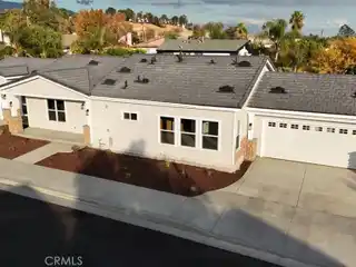 Rare Brand New Build with Two Accessory Units