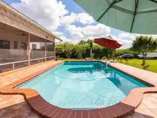 Private Farm-Style Retreat