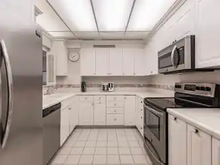 Bright and Spacious Top-Floor Condo