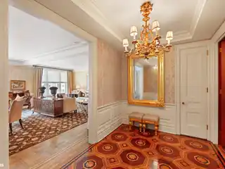 Grand Park Avenue Pre-War Gem