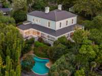 GLENHOLM - AN ELEGANT REMUERA RESIDENCE