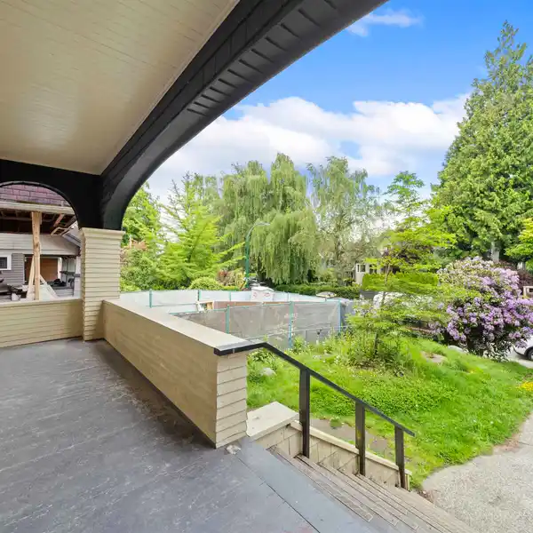 RARE 1912 HERITAGE HOME IN PRIME KITSILANO
