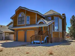 Well-built and Thoughtfully Designed Home