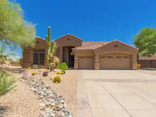 Exceptional Home on a Peaceful Cul-De-Sac