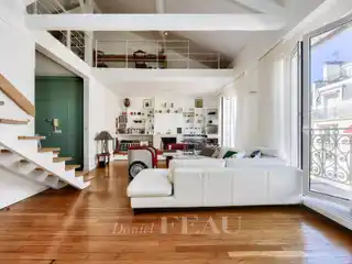 Peaceful House-Like Apartment