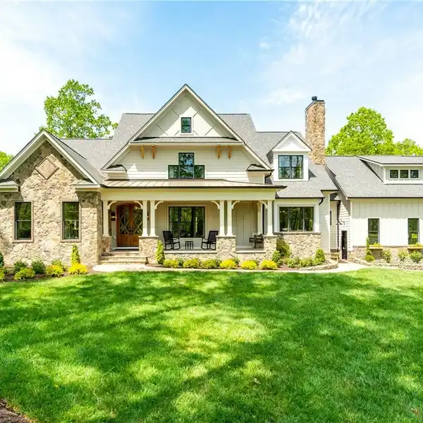 SUPERB SEMI-CUSTOM TO-BE-BUILT HOME