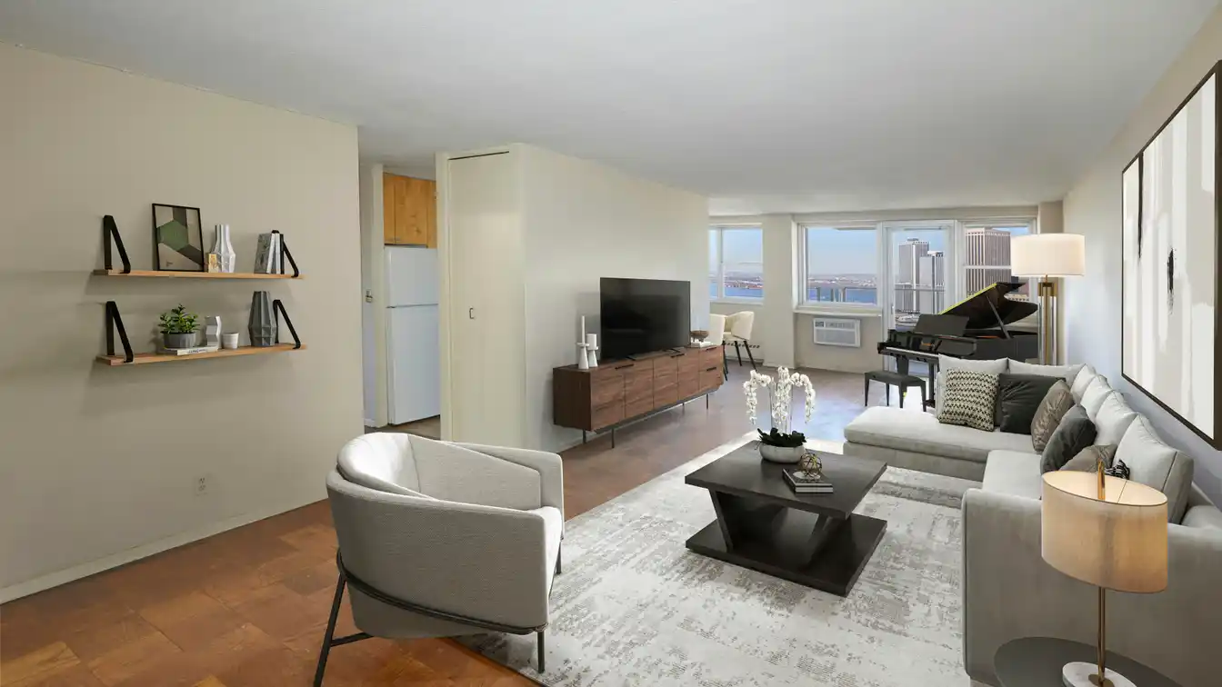 Spacious High Floor Corner Three-bedroom