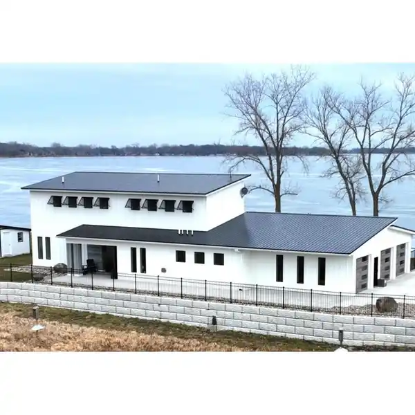 CUSTOM LUXURY LAKE HOME ON BEAUTIFUL DIAMOND LAKE