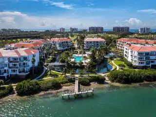 One-of-a-kind Direct Bayfront Condo