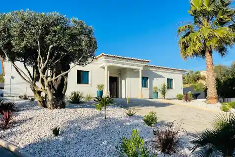 Renovated Villa with Contemporary Design and Pool