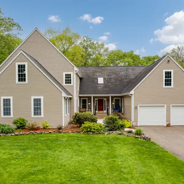MULTI-GENERATIONAL COMFORT IN A PEACEFUL SETTING