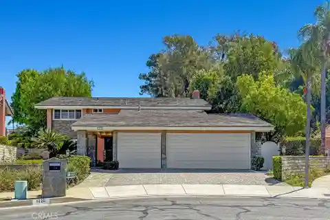 Meticulously Maintained Cul-De-Sac Home