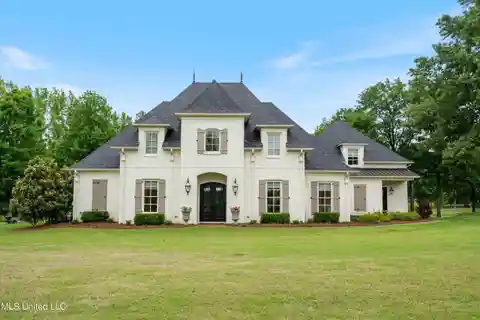 Rare Opportunity in Exclusive Carriage Manor