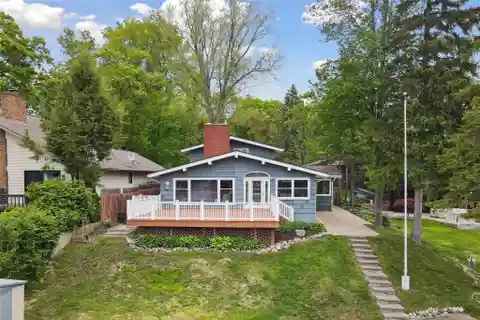 Lakefront Paradise with Unmatched Sunset Views