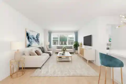 Sun-Soaked Sanctuary in a Prime Flatiron Location