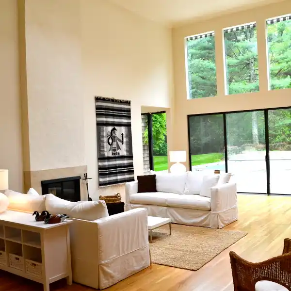 IMMACULATE HOME FOR RENT ON A PEACEFUL CUL-DE-SAC