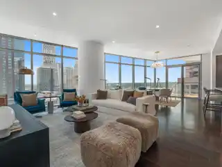 Stunning Corner Residence at the Austonian