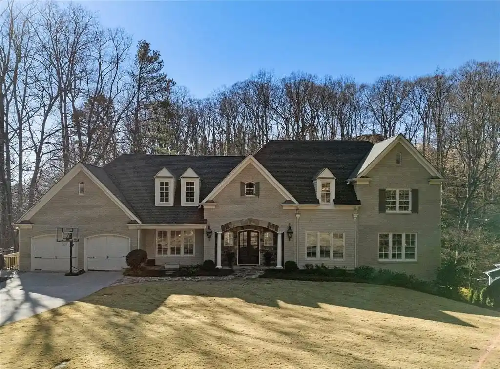 Tastefully Renovated Home in Historic Vinings