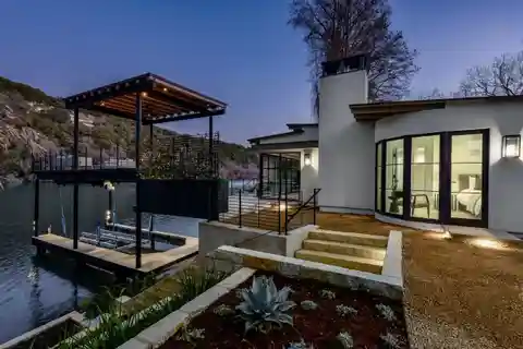 Lake Austin Waterfront with Park Views