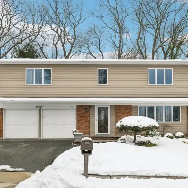 LOVINGLY MAINTAINED AND UPDATED ONE-OWNER HOME