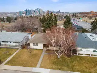 Expansive Bungalow in Convenient Location