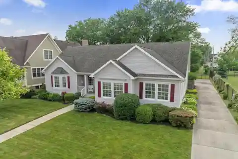 Ranch-style Retreat Steps from Notre Dame Gate