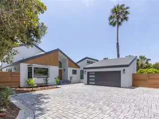 Beautifully Remodeled Capistrano Beach Home
