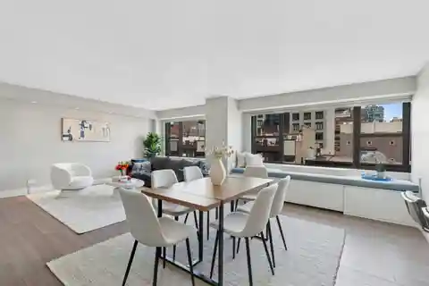 Beautifully Renovated Residence in the St. Mark