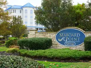 Top-floor End Unit in the Tides at Seaboard Point