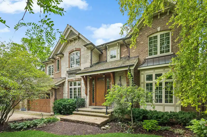 Custom Home in Coveted Glen Oak Acres