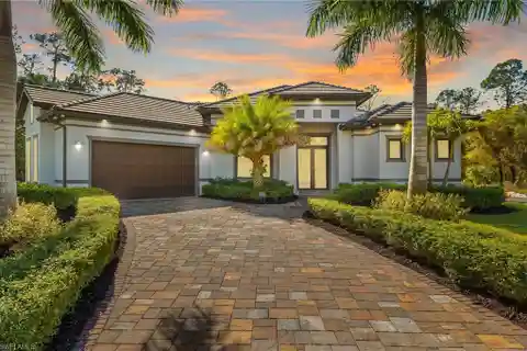 Incredible Home in Golden Gate Estates