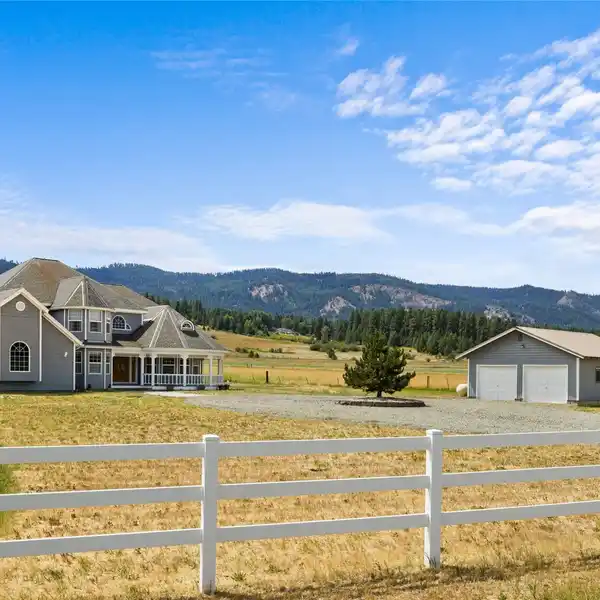 CUSTOM ONE-OWNER VICTORIAN FARMHOUSE