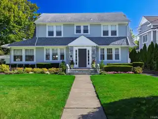 Beautifully Maintained Center Hall Colonial