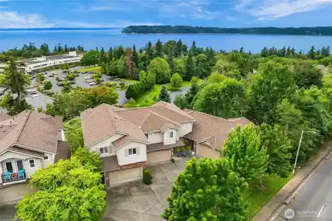 Elegant Townhome with Breathtaking Views
