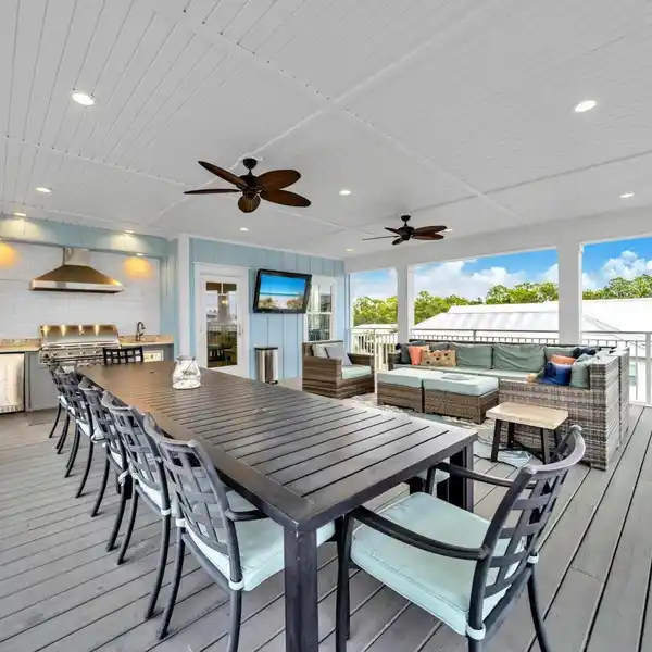 SPECTACULAR HOME IN CHARMING SEACREST BEACH