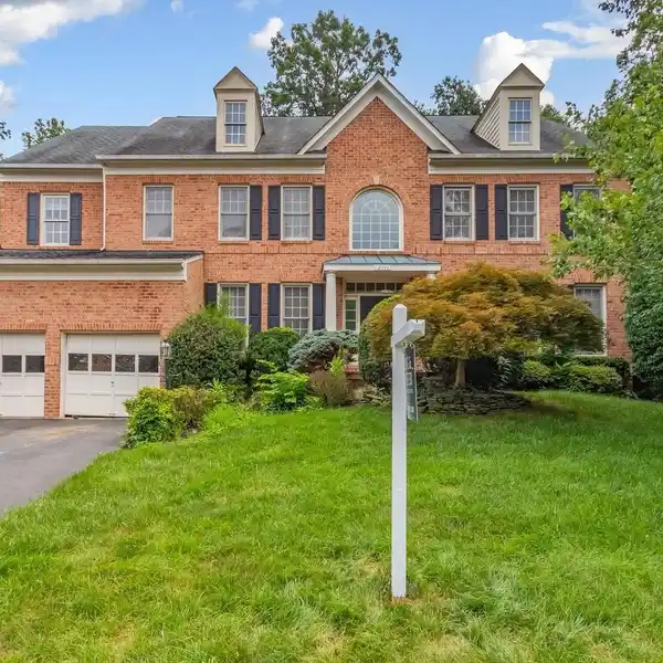 EXCEPTIONAL LUXURY COLONIAL WITH ENDLESS POTENTIAL