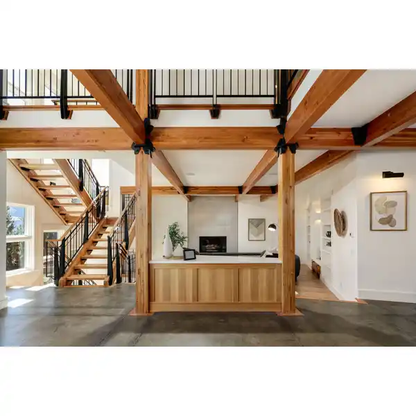 TIMELESS YET MODERN MOUNTAIN DESIGN ON A PRIVATE IN-TOWN RIDGE