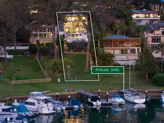 Extraordinary Deep-Waterfront Residence